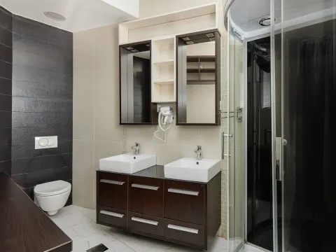 Prodaja, kuća, 233m², Kotor, Crna Gora - image 15