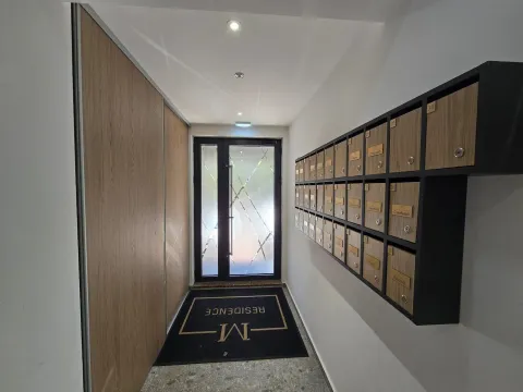 Prodaja, stan, 47m², Vezirov Most, Podgorica - image 17
