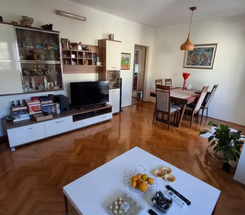 Prodaja, trosoban stan, 115m², Zagorič, Podgorica