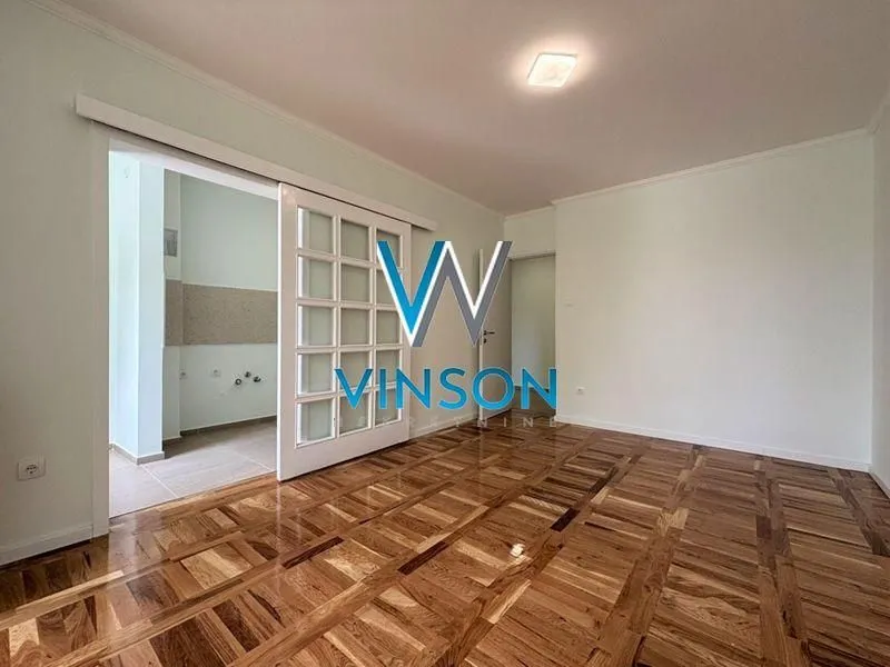 Prodaja, dvosoban stan, 47m², Adamovićevo Naselje, Novi Sad Sve Podlokacije