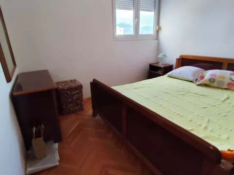 Izdavanje, jednosoban stan, 58m², Centar, Podgorica - image 11