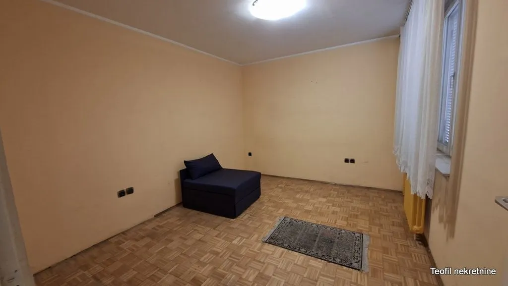 Sale, three bedroom apartment, 92m², Kanarevo Brdo, Beograd