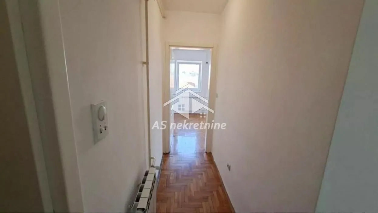 Prodaja, dvosoban stan, 50m², Žarkovo, Beograd