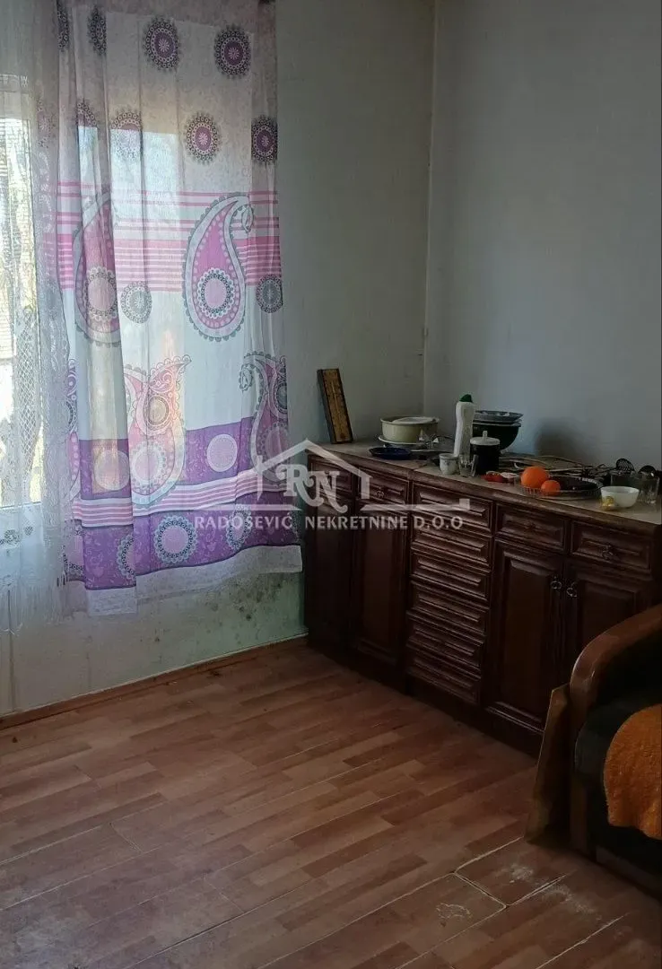 Sale, house, 65m², Resnik, Beograd