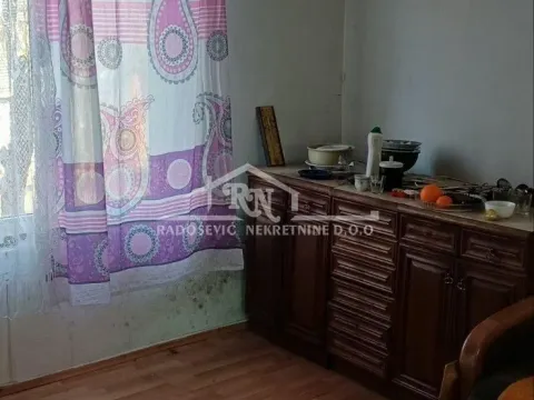 Prodaja, kuća, 65m², Resnik, Beograd - image 8