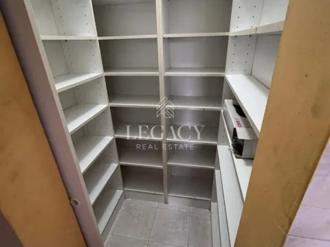 Rent, apartment, 160m², Savski Venac, Beograd - image 17