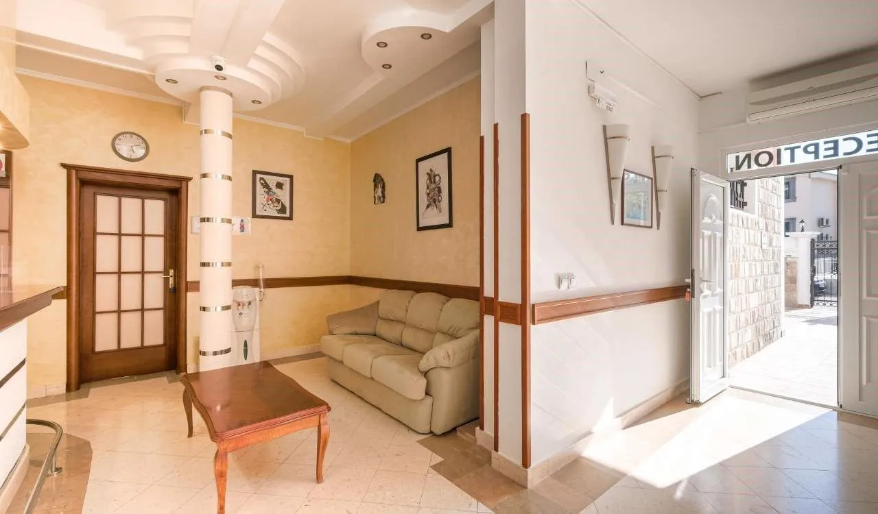 Prodaja, ugostiteljski objekat, 1256m², Podkošljun, Budva