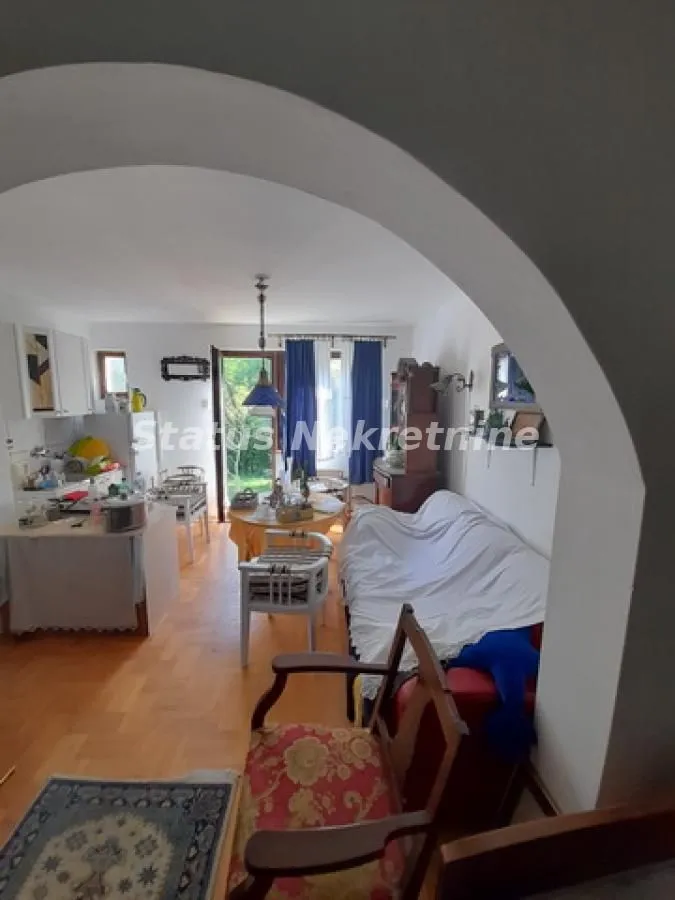 Sale, house, 246m², Beočin, Srbija