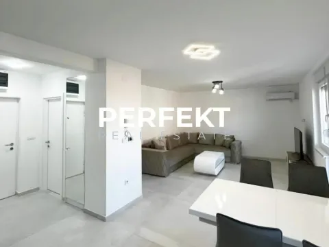 Sale, three bedroom apartment, 105m², Centar, Pančevo - image 3