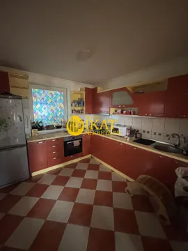 Prodaja, kuća, 240m², Surduk, Stara Pazova - image 7