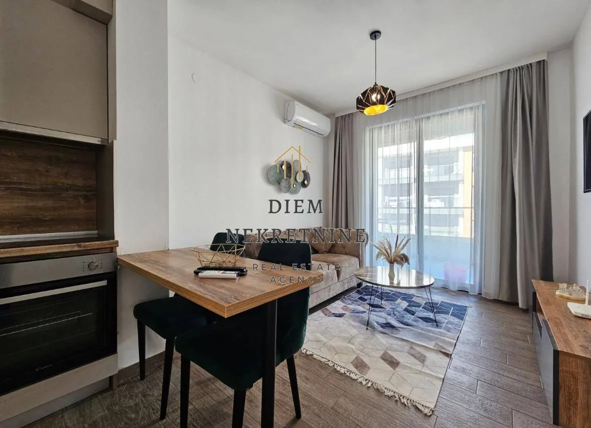 Rent, one bedroom apartment, 40m², Šušanj, Bar