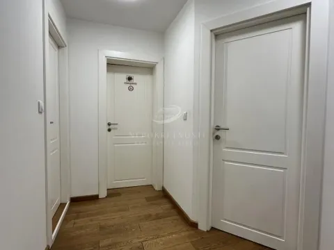 Prodaja, kuća, 300m², Lekino Brdo, Voždovac Sve Podlokacije - image 15