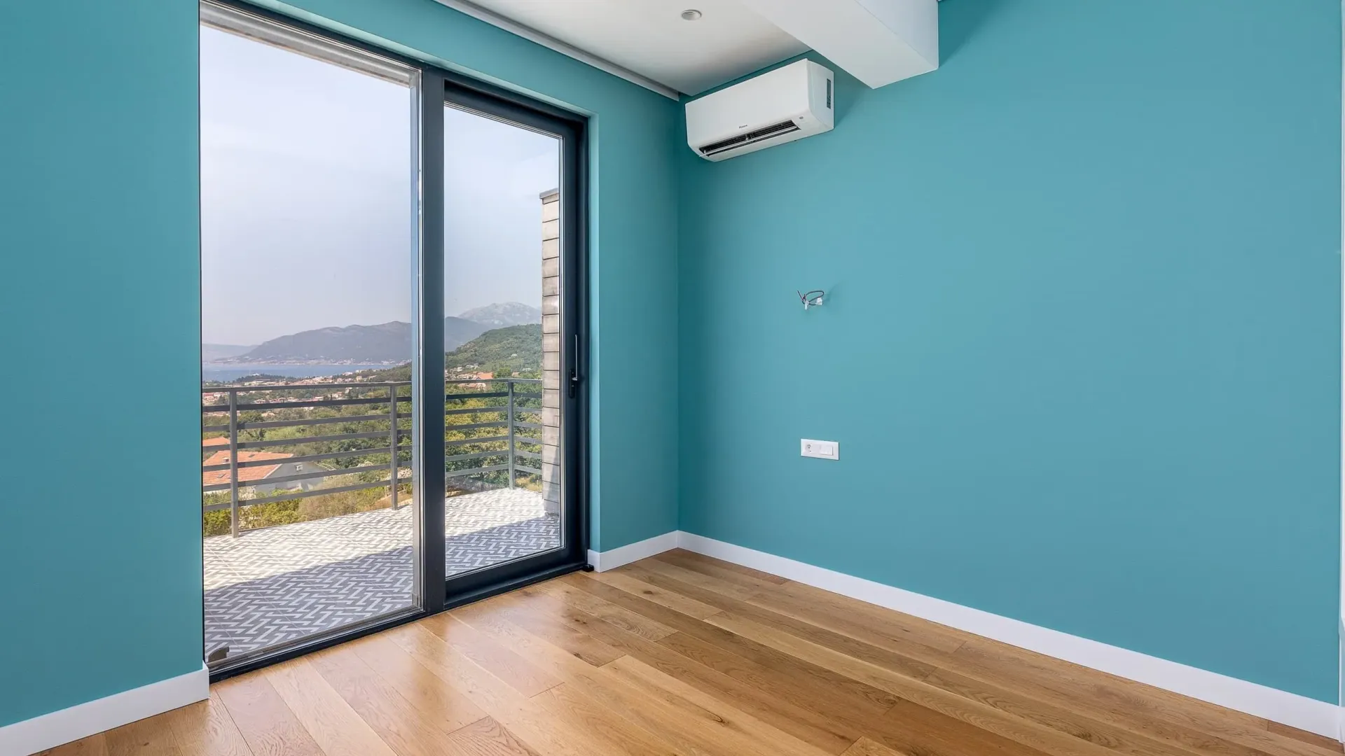 Sale, house, 110m², Kavač, Kotor