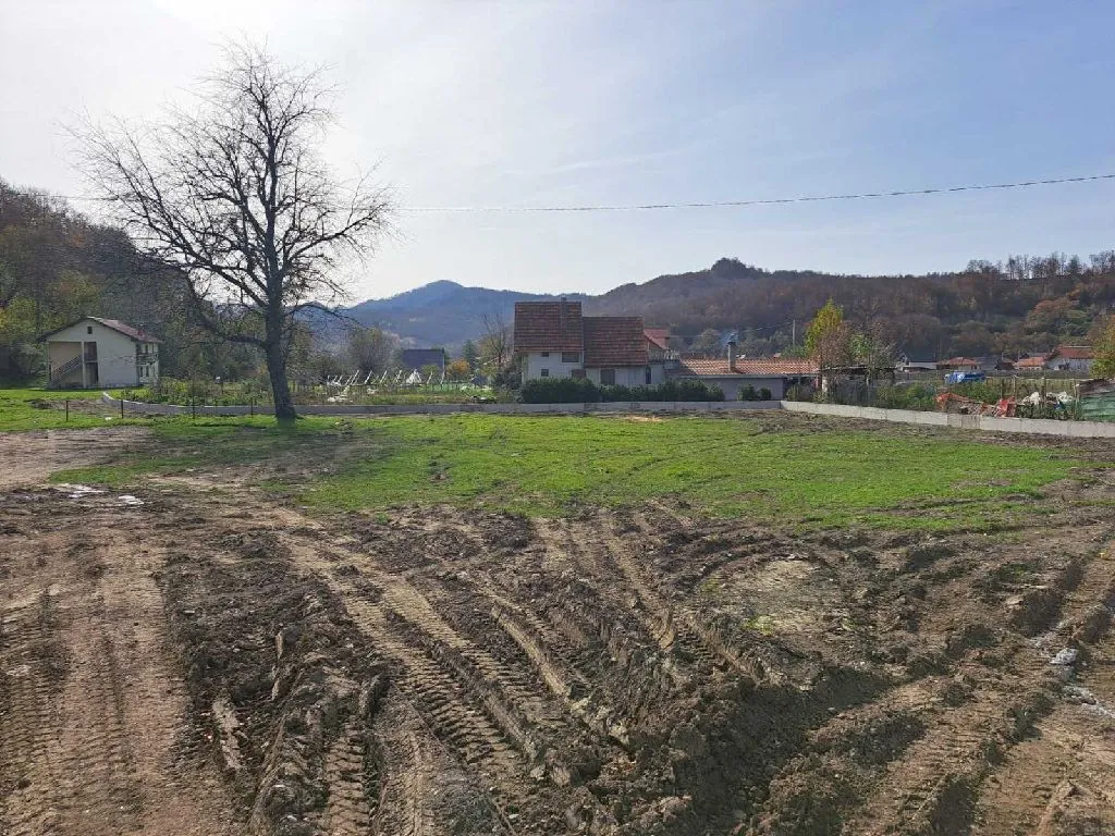 Prodaja, plac, 1213m², Centar, Kolašin