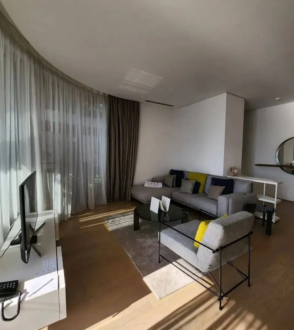 Prodaja, dvosoban stan, 138m², Dukley Gardens, Budva
