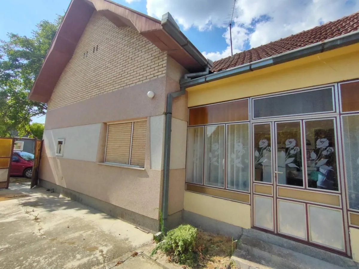 Prodaja, kuća, 146m², Deronje, Odžaci