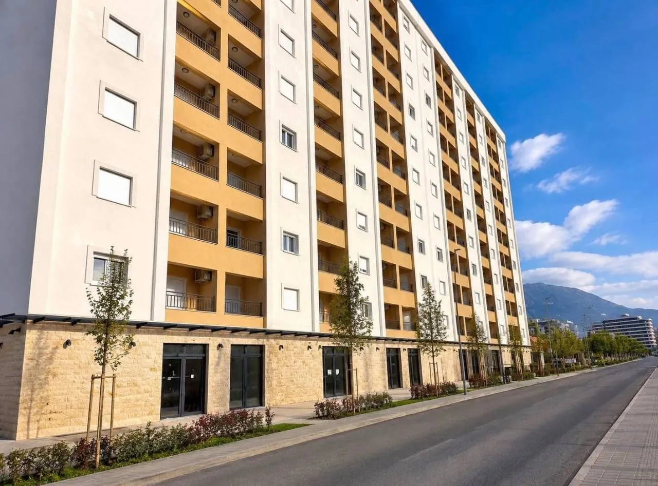 Prodaja, jednosoban stan, 46m², Centar, Bar