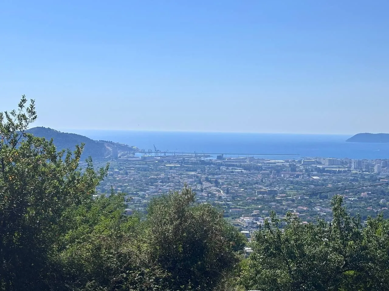 Sale, land lot, 6500m², Centar, Bar