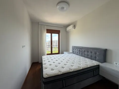 Izdavanje, dvosoban stan, 86m², Master Kvart, Podgorica - image 6
