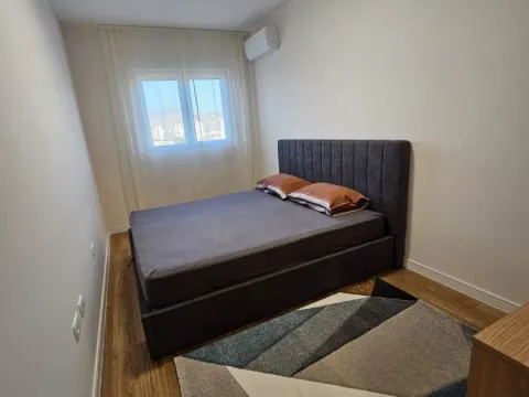 Izdavanje, dvosoban stan, 73m², Central Point, Podgorica - image 6