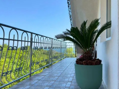 Sale, one bedroom apartment, 52m², Markovići, Budva - image 4
