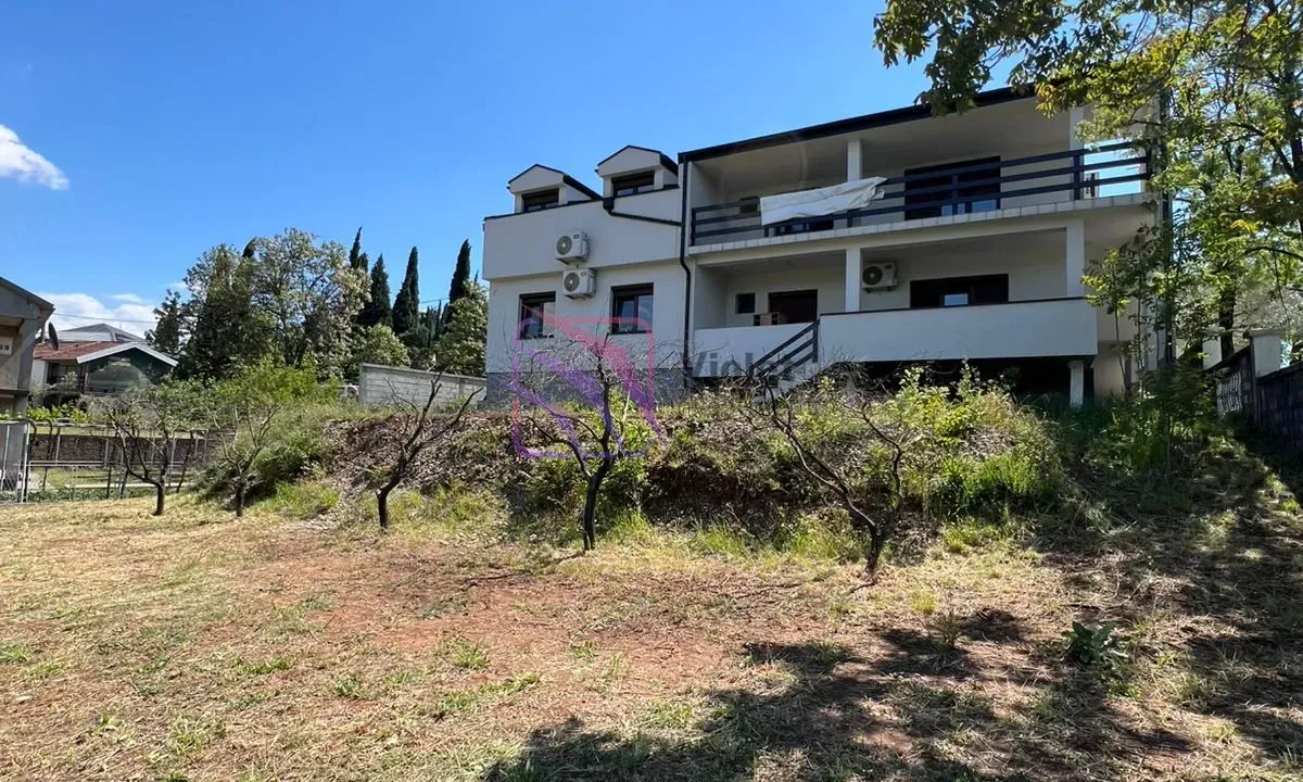 Prodaja, kuća, 343m², Zabjelo, Podgorica