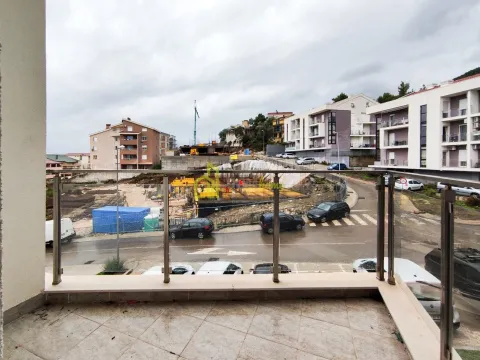 Izdavanje, jednosoban stan, 56m², Tivat, Crna Gora - image 4