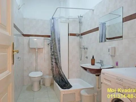 Izdavanje, trosoban stan, 92m², Neimar, Vračar Sve Podlokacije - image 14