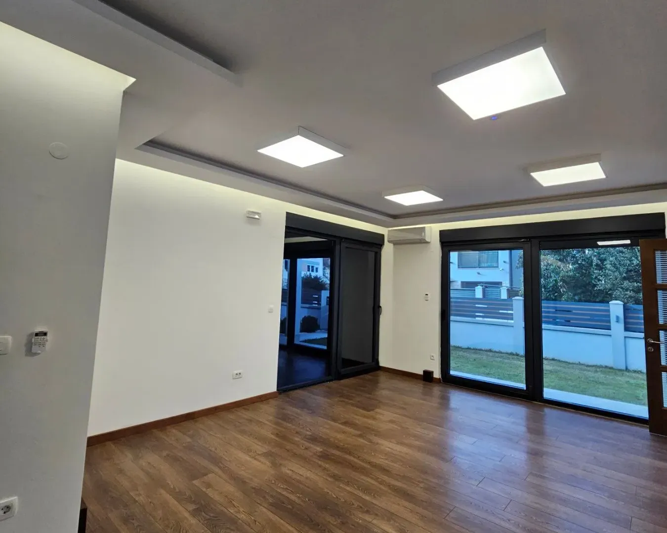 Izdavanje, kuća, 160m², Dalmatinska ulica, Podgorica