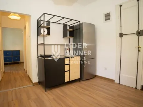 Rent, three bedroom apartment, 63m², Stari Grad, Beograd - image 3