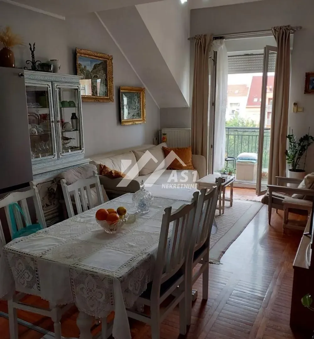 Sale, three bedroom apartment, 72m², Detelinara, Novi Sad Sve Podlokacije