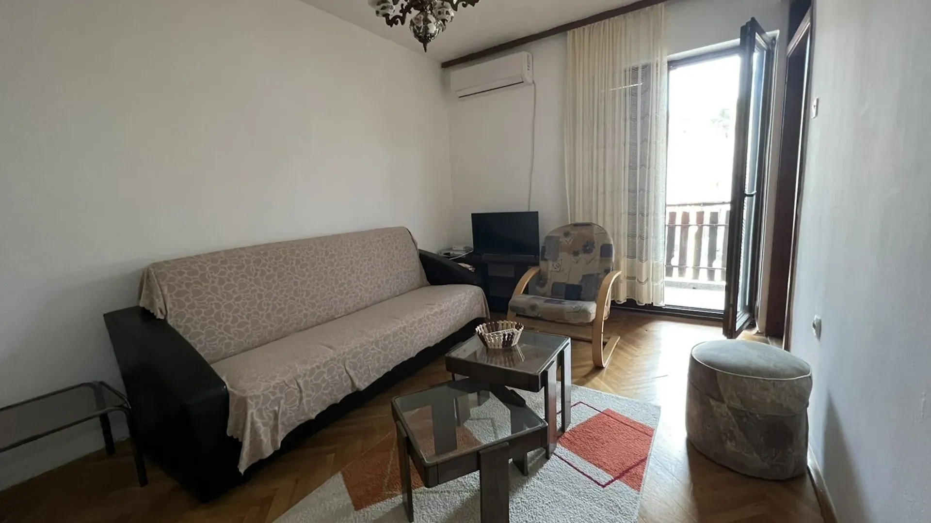 Prodaja, stan, 57m², Cetinje, Crna Gora