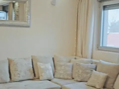 Izdavanje, trosoban stan, 68m², Košutnjak, Beograd - image 5