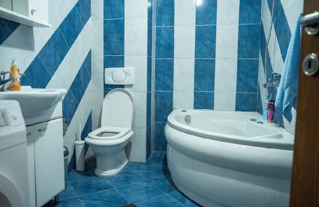 Izdavanje, dvosoban stan, 88m², Tuški Put, Podgorica