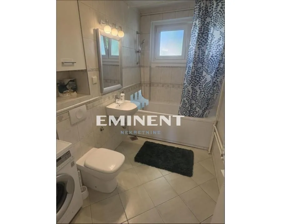 Rent, three bedroom apartment, 80m², Neimar, Vračar Sve Podlokacije