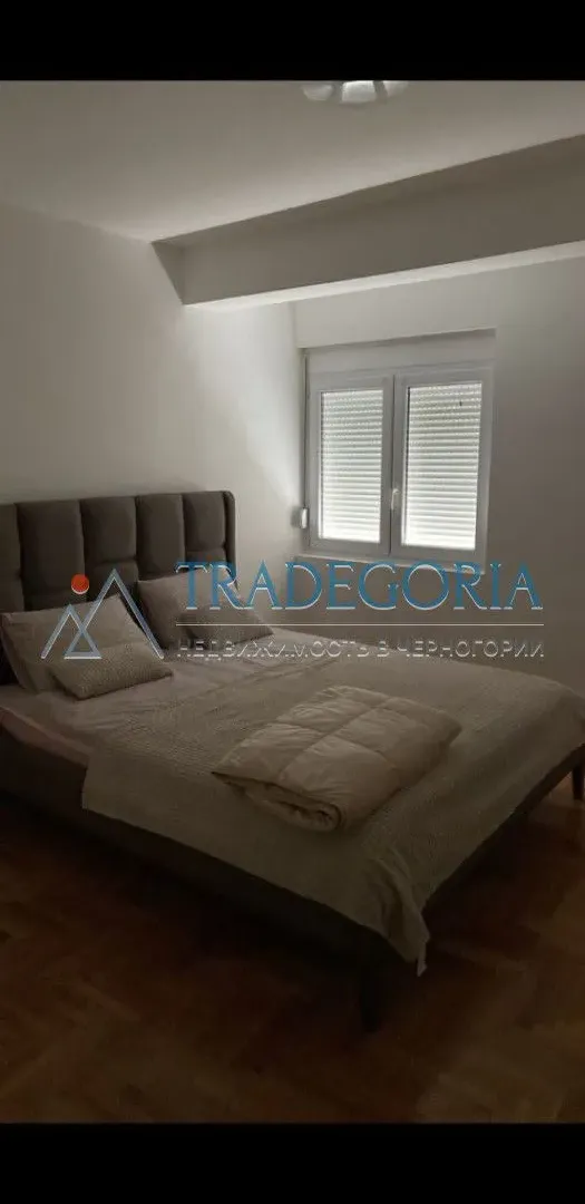 Prodaja, trosoban stan, 80m², Bar, Crna Gora