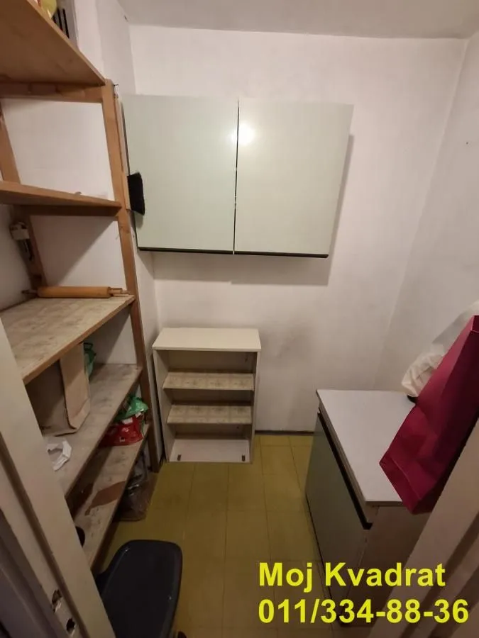 Prodaja, dvosoban stan, 76m², Novi Beograd Blok 21, Novi Beograd Sve Podlokacije