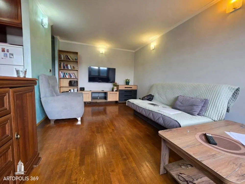 Sale, two bedroom apartment, 66m², Kanarevo Brdo, Beograd