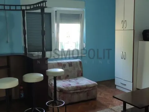 Prodaja, kuća, 120m², Omoljica, Pančevo - image 10