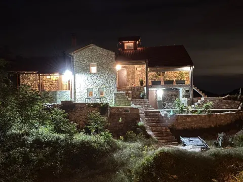 Prodaja, kuća, 208m², Obzovica, Cetinje - image 18