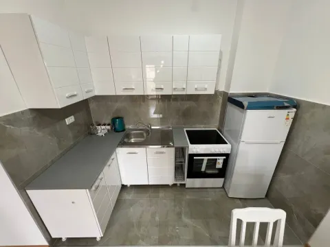 Izdavanje, jednosoban stan, 50m², Zabjelo, Podgorica - image 4