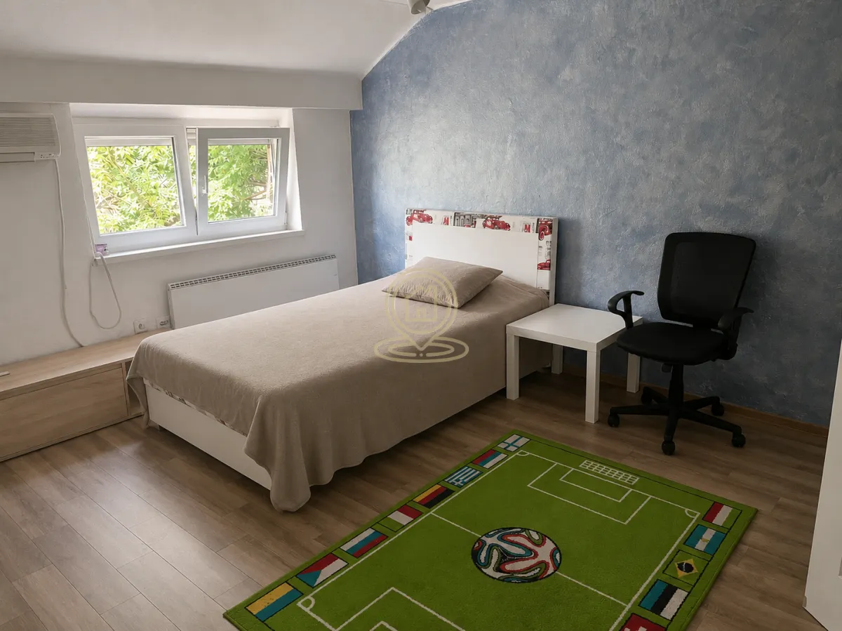 Rent, four bedroom apartment, 65m², Stari Grad, Beograd