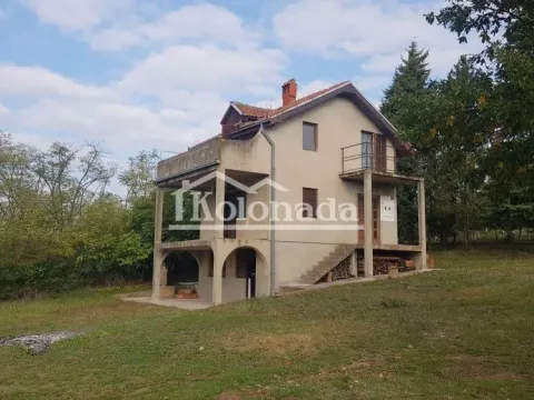 Kuća in Nemenikuće