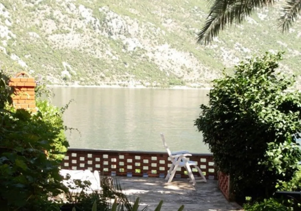 Sale, house, 104m², Kotor, Crna Gora