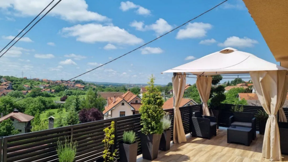 Sale, apartment, 500m², Voždovac Sve Podlokacije, Beograd