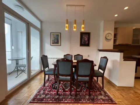 Izdavanje, trosoban stan, 75m², Novi Beograd Blok 30, Novi Beograd Sve Podlokacije - image 6