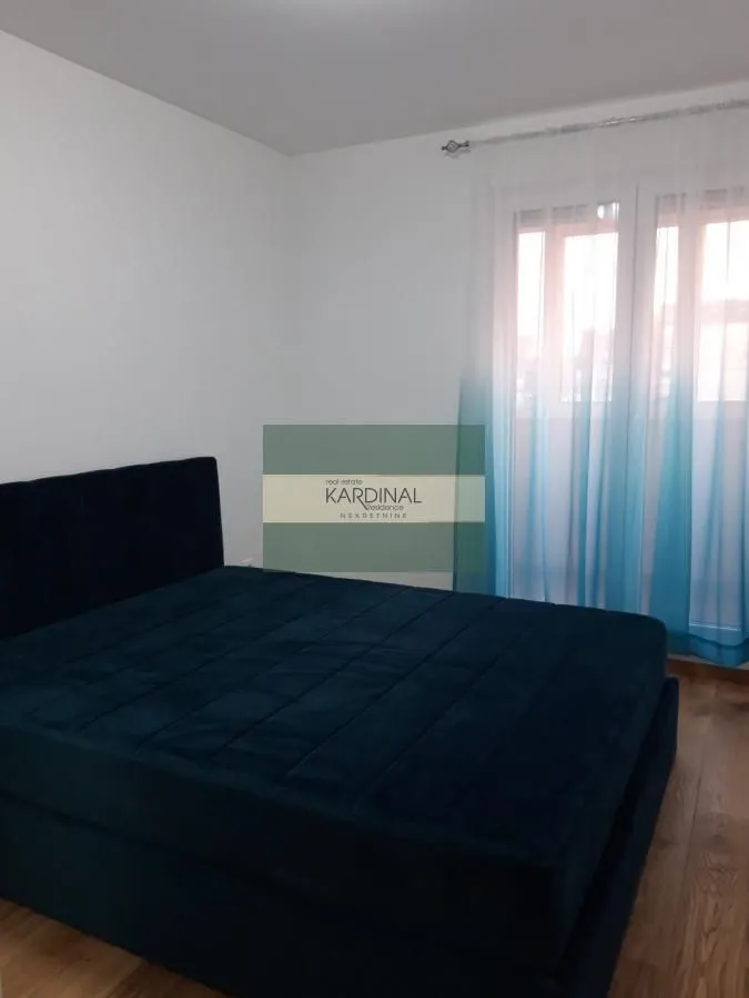 Izdavanje, dvosoban stan, 64m², Erdoglija, Kragujevac