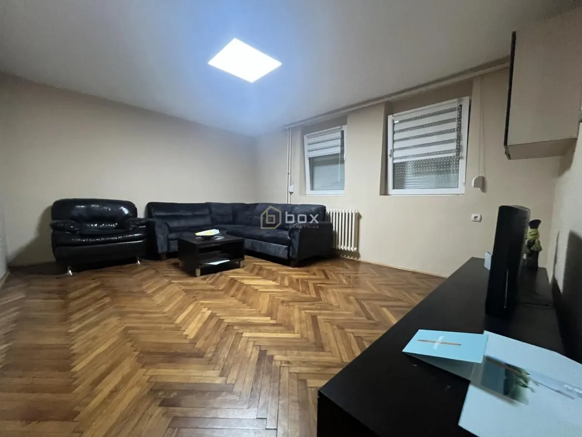 Izdavanje, poslovni prostor, 50m², Medijana, Niš