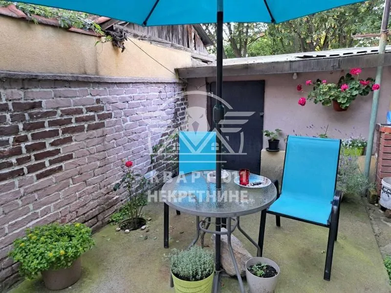 Prodaja, trosoban stan, 57m², Zemun Sve Podlokacije, Beograd