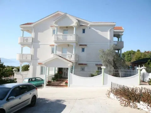 Prodaja, kuća, 570m², Tivat, Crna Gora - image 6